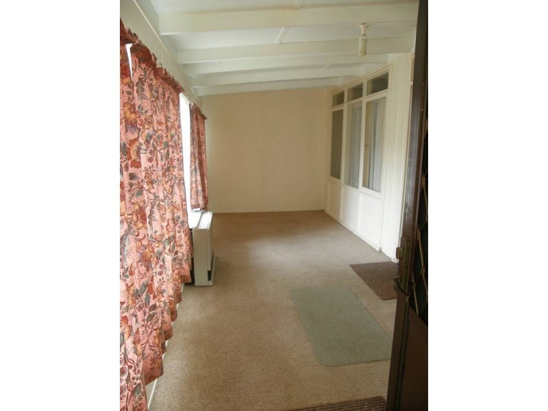 24 Wyuna Street, Rosebud West VIC 3940