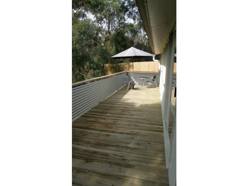 1 Sylvan Drive, Rosebud VIC 3939