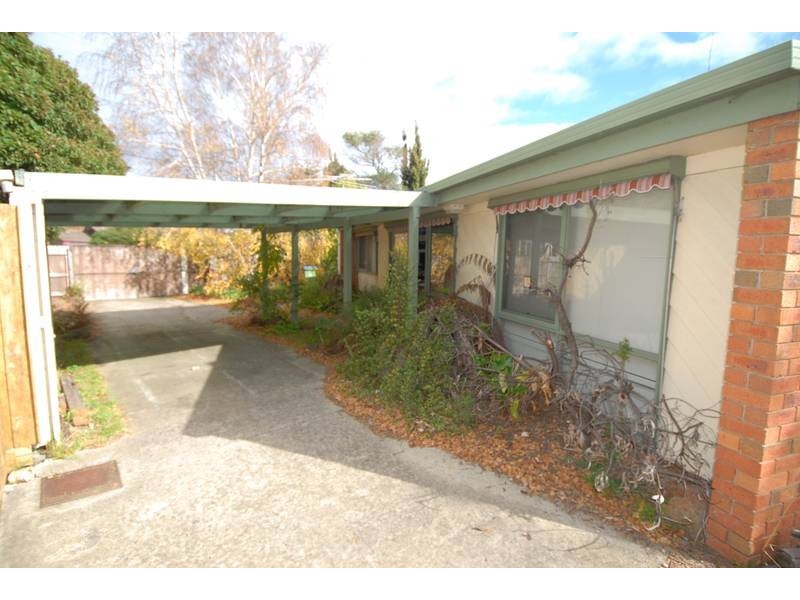 406 Eastbourne Road, Rosebud West VIC 3940