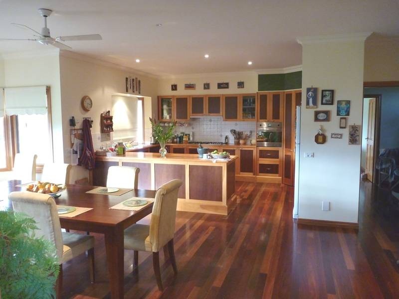 129 Oakbank Road, Mornington VIC 3931