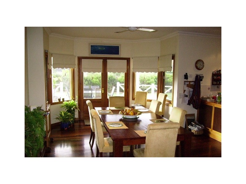 129 Oakbank Road, Mornington VIC 3931