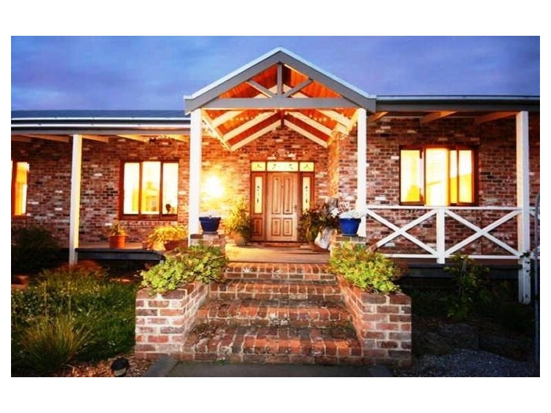 129 Oakbank Road, Mornington VIC 3931