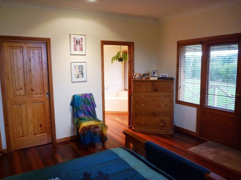 129 Oakbank Road, Mornington VIC 3931