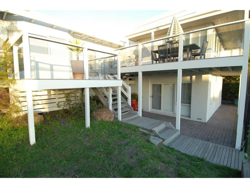 30-32 Goolgowie Street, Rosebud VIC 3939