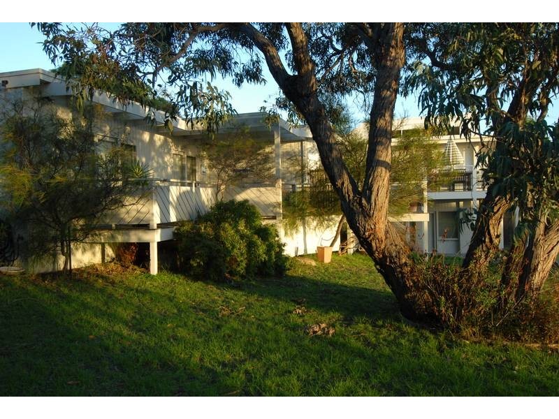 30-32 Goolgowie Street, Rosebud VIC 3939