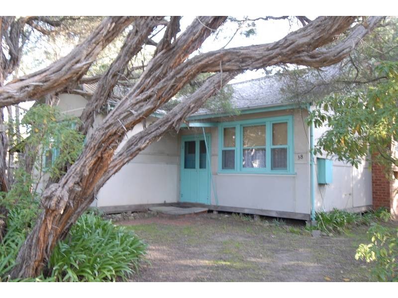 38 Parkmore Road, Rosebud VIC 3939
