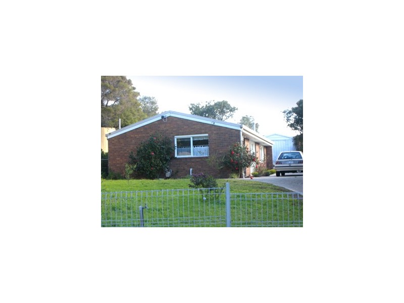 11 Attuna Crescent, Rosebud West VIC 3940