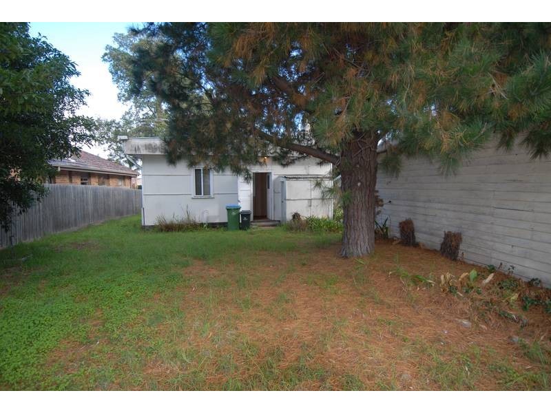 21 Thomas Street, Rosebud VIC 3939