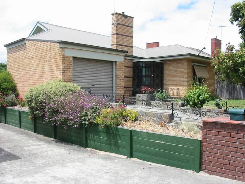99 Jetty Road, Rosebud VIC 3939