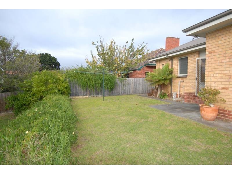 99 Jetty Road, Rosebud VIC 3939
