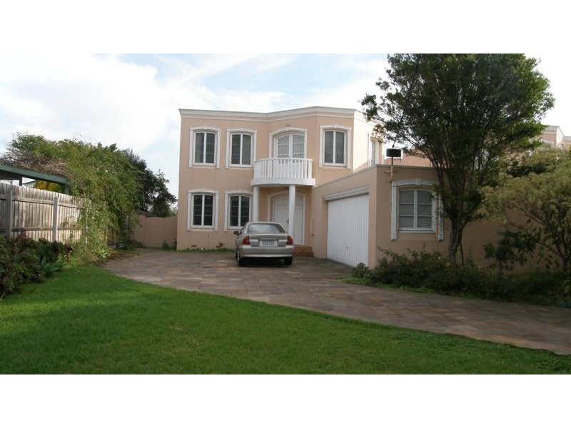 53 Dromana Parade, Safety Beach VIC 3936