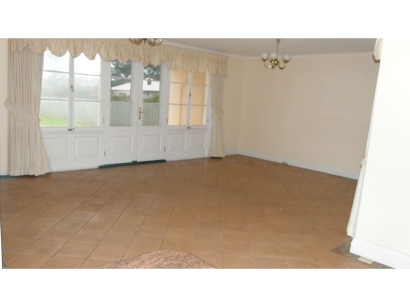 53 Dromana Parade, Safety Beach VIC 3936