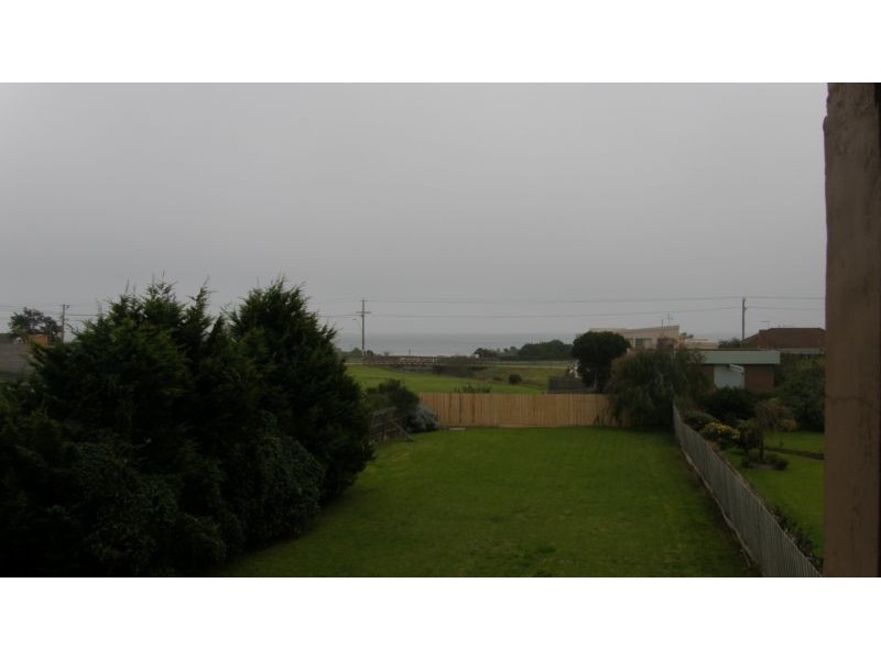 53 Dromana Parade, Safety Beach VIC 3936