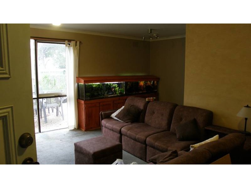 63 Seventh Avenue, Rosebud VIC 3939