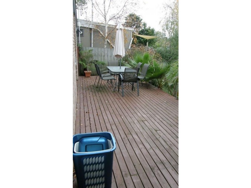 63 Seventh Avenue, Rosebud VIC 3939