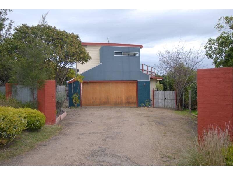 6 Cairn Road, Mccrae VIC 3938