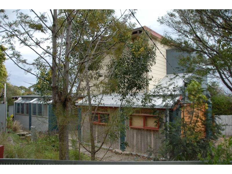 6 Cairn Road, Mccrae VIC 3938