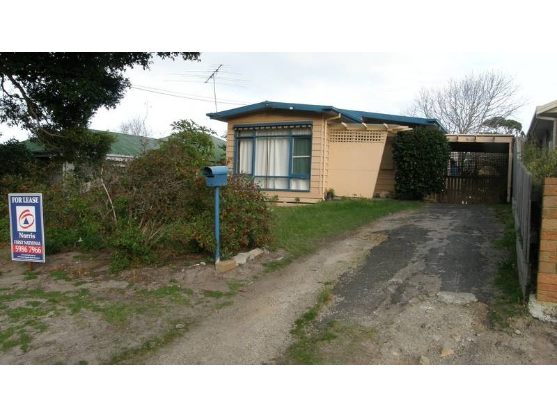 78 Seventh Avenue, Rosebud VIC 3939