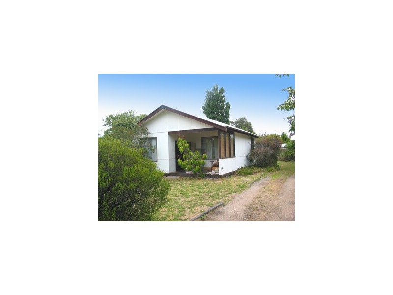 18 Mirriam Avenue, Rosebud West VIC 3940