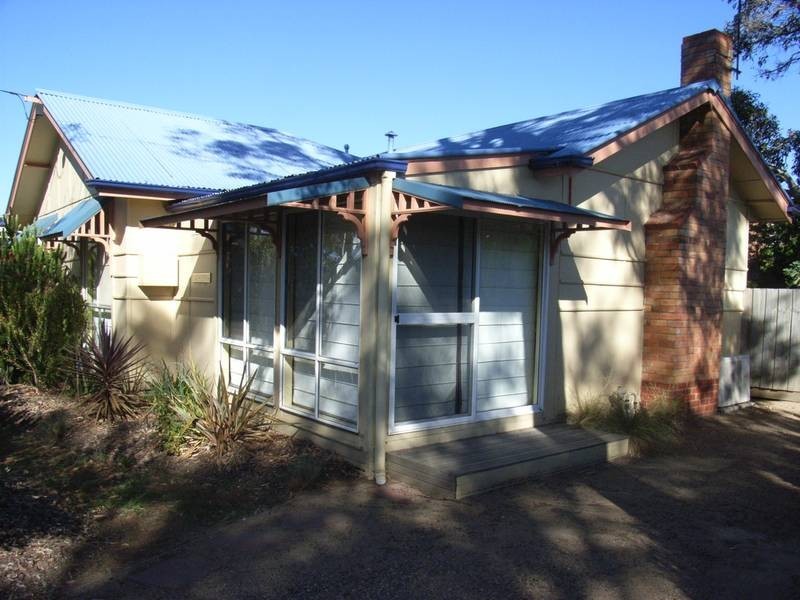 7 Marks Avenue, Rosebud West VIC 3940