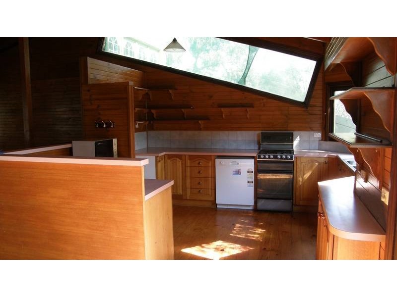 54 Carrathool Avenue, Rosebud VIC 3939