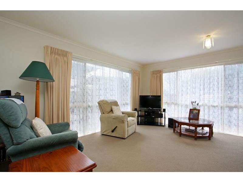 55 Mawarra Avenue, Rosebud VIC 3939