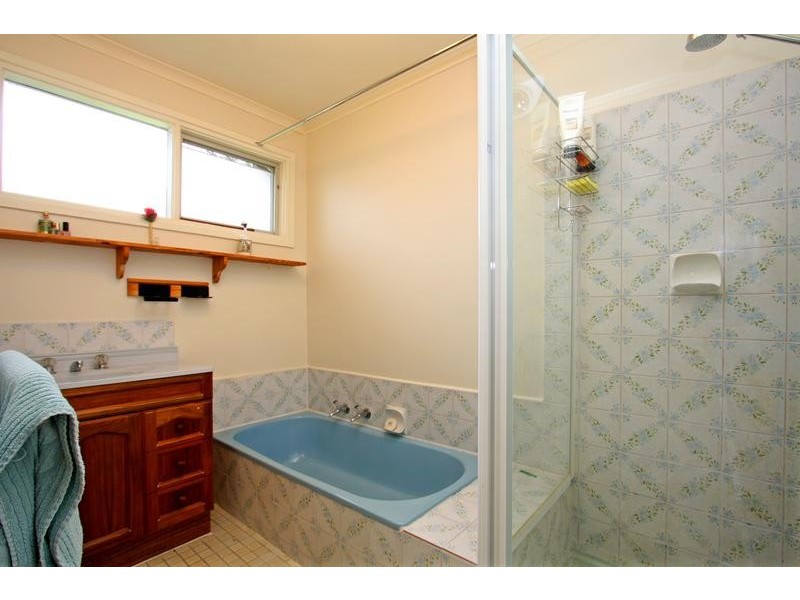 55 Mawarra Avenue, Rosebud VIC 3939