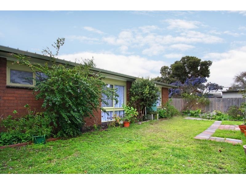 55 Mawarra Avenue, Rosebud VIC 3939