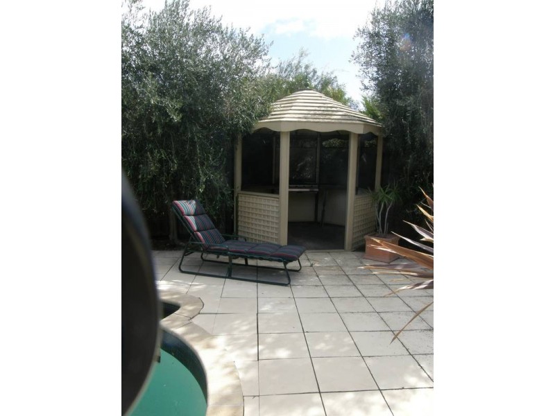 56 Grenville Grove, Rosebud West VIC 3940