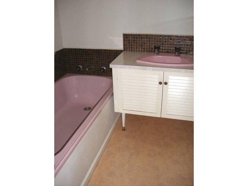 12 Terry Street, Rosebud VIC 3939