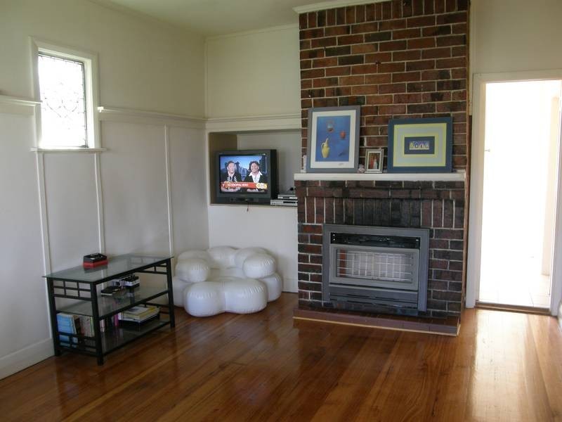 19 Third Avenue, Rosebud VIC 3939