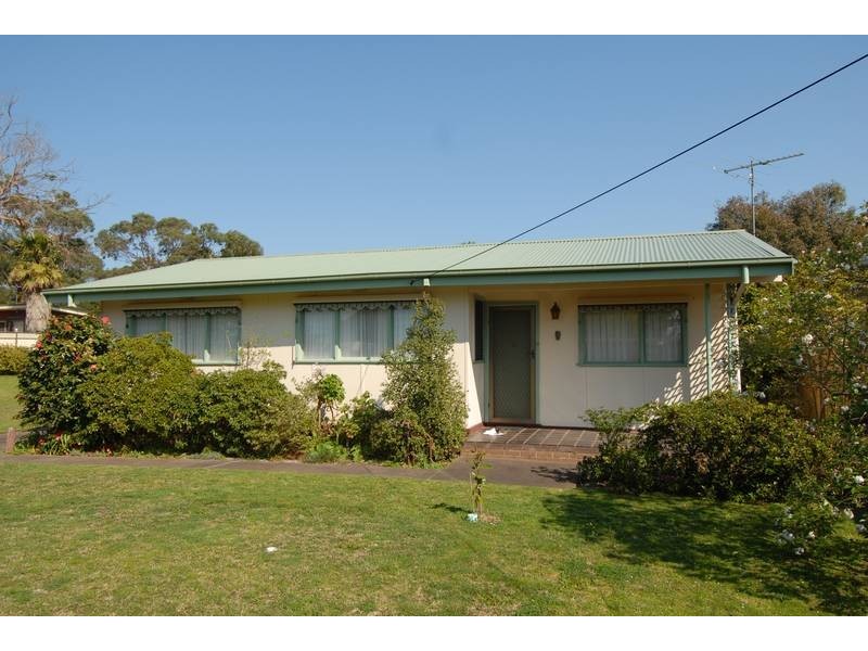 12-14 Anne Street, Rosebud VIC 3939