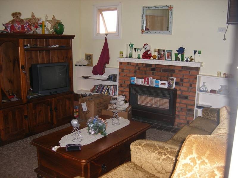 45 Ninth Ave, Rosebud VIC 3939