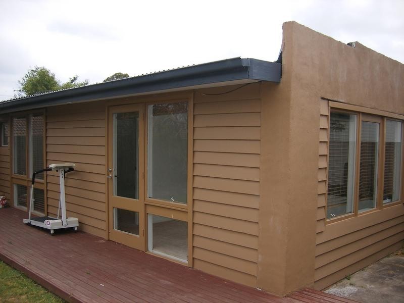 100 Spray Street, Rosebud VIC 3939