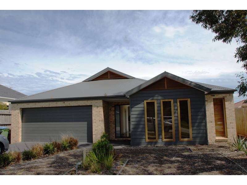 20 Mount Arthur Avenue, Rosebud VIC 3939