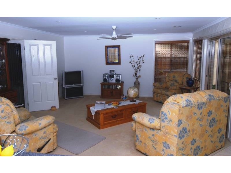 1/207 Eastbourne Road, Rosebud VIC 3939
