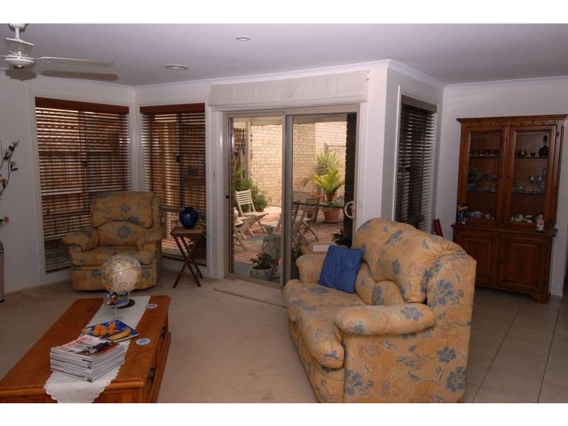 1/207 Eastbourne Road, Rosebud VIC 3939