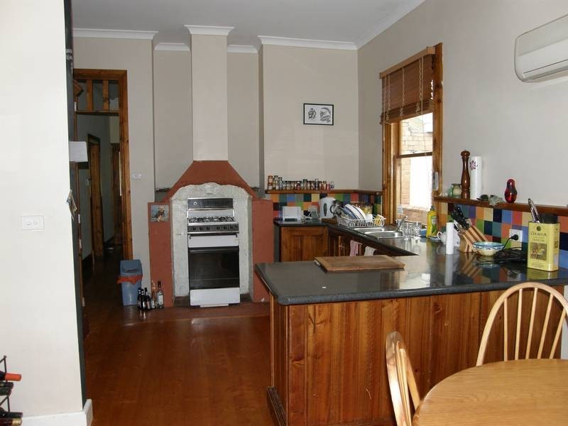 25 Seventh Avenue, Rosebud VIC 3939