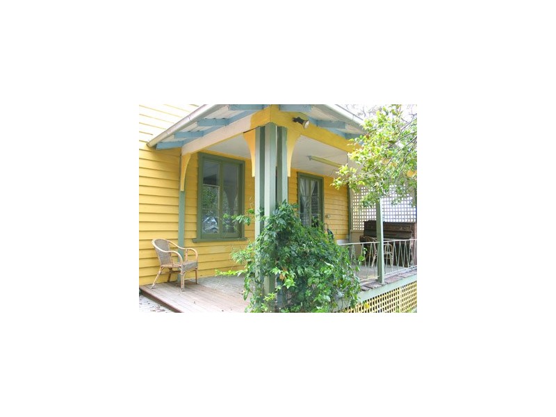 25 Seventh Avenue, Rosebud VIC 3939