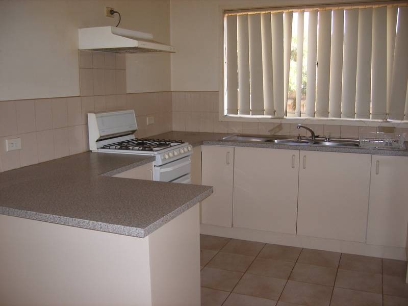 153 Seventh Avenue, Rosebud VIC 3939