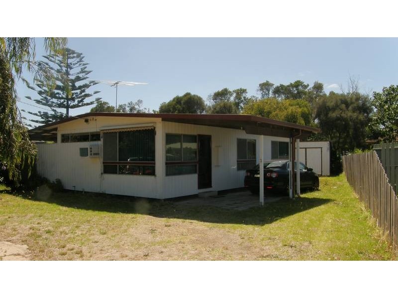 3 Boronia Avenue, Rosebud West VIC 3940