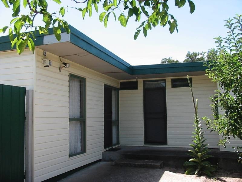 72 Broadway, Rosebud West VIC 3940