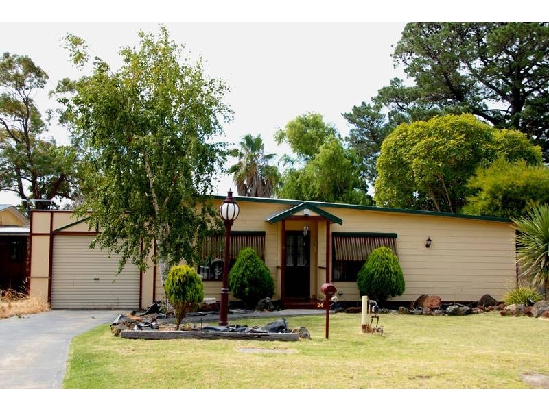 24 Elizabeth Avenue, Dromana VIC 3936