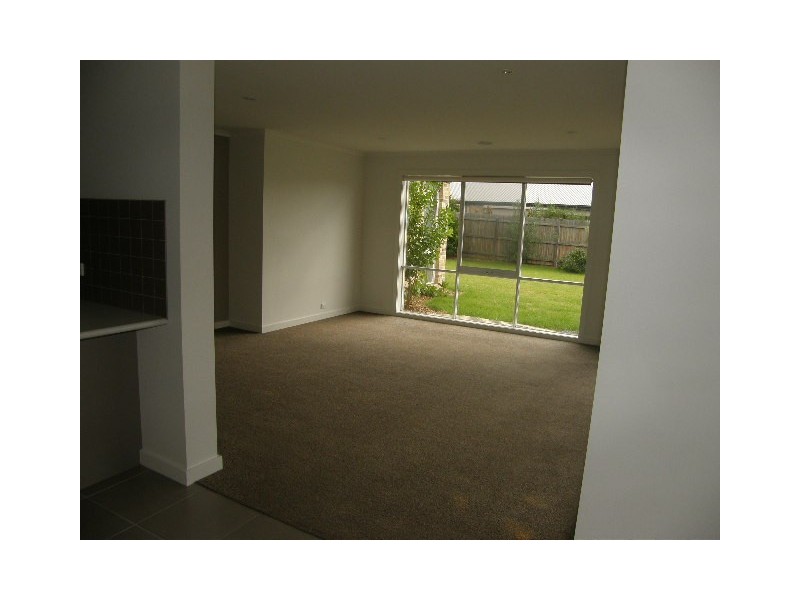 20 Mount Arthur Avenue, Rosebud VIC 3939