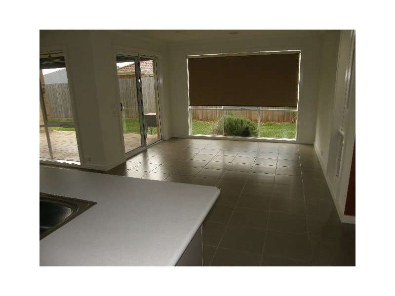 20 Mount Arthur Avenue, Rosebud VIC 3939