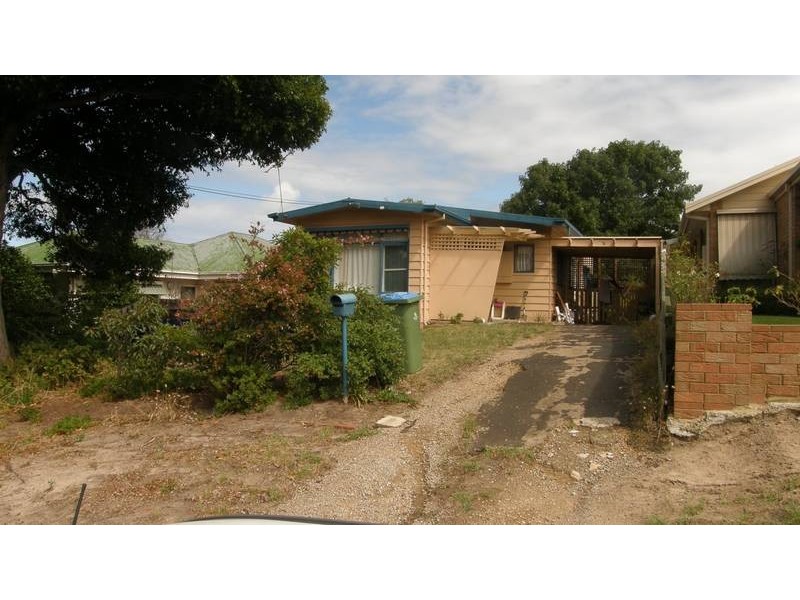 78 Seventh Avenue, Rosebud VIC 3939