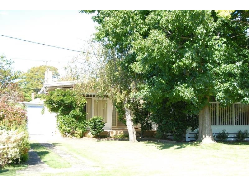 33 Spray Street, Rosebud VIC 3939