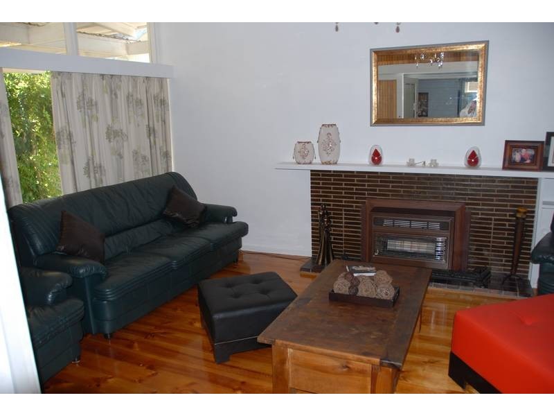 33 Spray Street, Rosebud VIC 3939