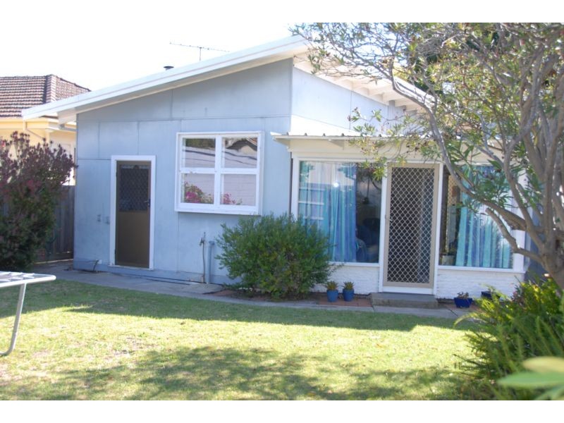 33 Spray Street, Rosebud VIC 3939