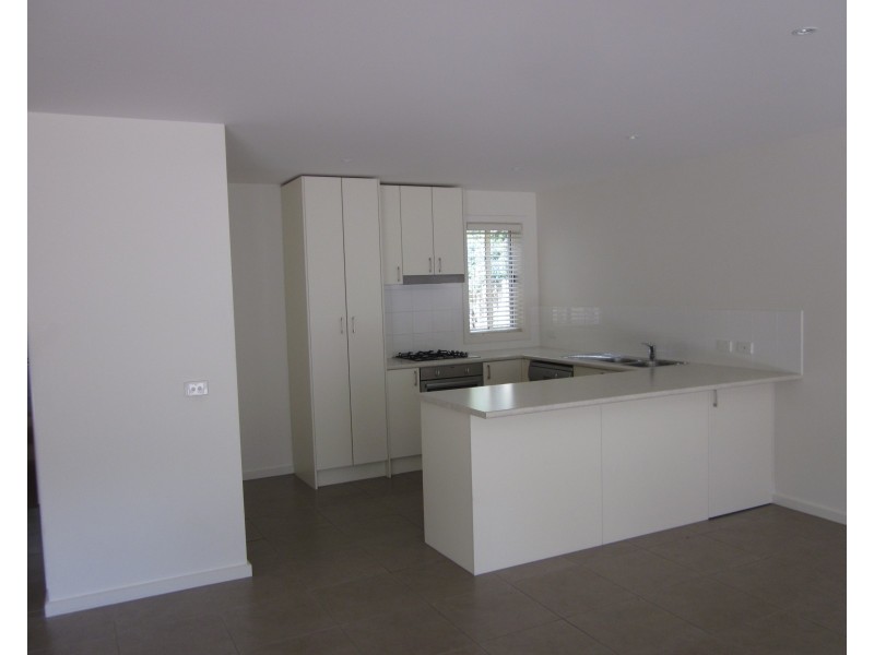 2/66 Balaka Court, Capel Sound VIC 3940